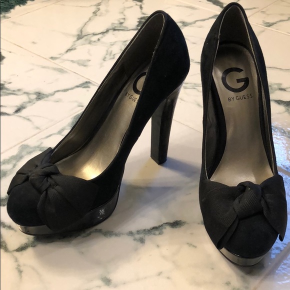 guess suede heels